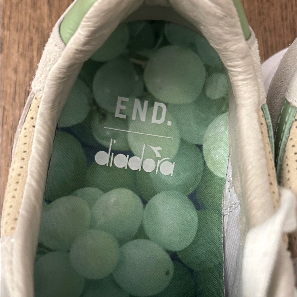 Diadora V7000 Mint Green and Beige Athletic Shoes - Picture 4 of 7